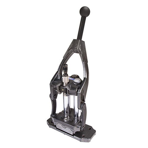 Die Frankford Arsenal M-Press Coaxial Reloading Press bietet dir eine einfach einstellbare Shell-Holder-Platte, LED-Beleuchtung und ist für eine Vielzahl von Kalibern geeignet.
