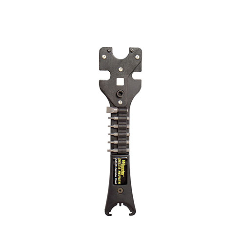 La Wheeler Basic Armorer's Wrench è uno strumento versatile e resistente, ideale per le esigenze di servizio AR-15, con punte in acciaio indurito e compatibilità con chiavi dinamometriche.