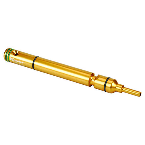 Le Wheeler Delta Series AR-15 Bore Guide aligne le cleaning rod, évite les fuites de solvant et protège ton canon pour un nettoyage efficace et précis.