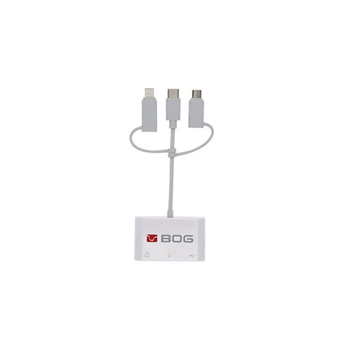 Il lettore di schede SD BOG offre la possibilità di leggere schede SD e Micro SD, rendendo facile l'accesso ai tuoi dati e foto in modo rapido e conveniente.