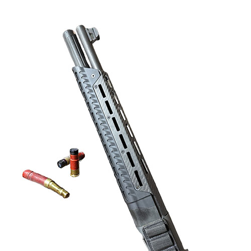 Der Beretta A300/1301 Handguard - Mod 1 Carbon Fiber Top Cover bietet dir eine leichte, strapazierfähige Lösung für verbesserten Grip und optimale Wärmeableitung.
