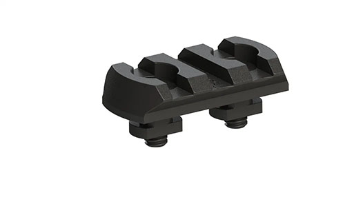 Il M-LOK Picatinny-Rail a 3 slot di ERATAC offre un'installazione facile e sicura per accessori, garantendo versatilità e stabilità nel tuo equipaggiamento.