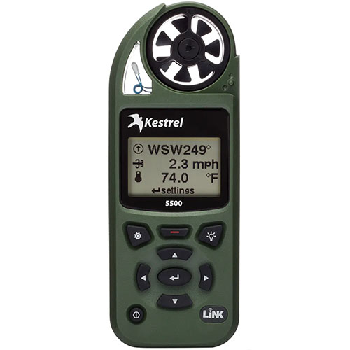 Découvre le Kestrel 5500, un mètre météo robuste et précis avec connectivité LiNK, idéal pour mesurer le vent et les conditions environnementales en temps réel.