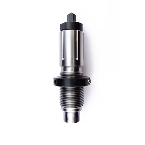 Le TRIEBEL Bench-Rest Neck Die 9.3x62 assure un alignement précis et un formage parfait de tes cartouches, avec un bushing interchangeable pour des rechargements sans souci.