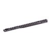 Aumenta le opzioni di mira per il tuo fucile a leva Marlin con questo leggero rail in alluminio, compatibile con anelli Picatinny e Weaver.