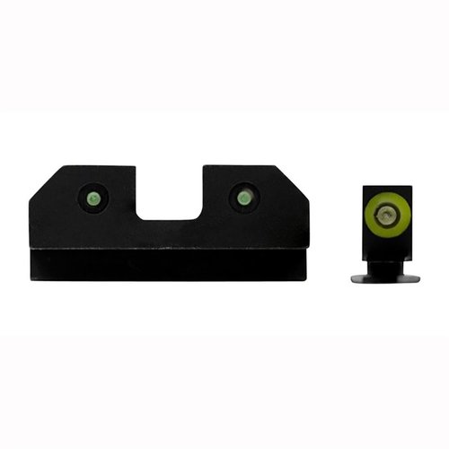 Le R3D Night Sights per Glock offrono un'ottima visibilità in condizioni di luce bassa, con tecnologia Ember™ e un design a 3 punti tritium per una mira rapida e precisa.