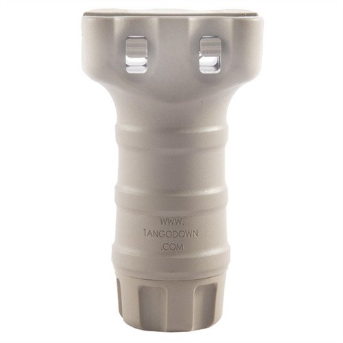 Il Picatinny Stubby Grip offre un controllo superiore della tua arma senza aggiungere peso, con un design compatto e uno scomparto impermeabile per batterie.