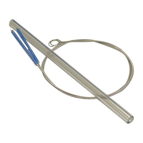 Il Kit di Pulizia del Tubo del Gas per Fucile AR di IOSSO consente una pulizia efficace senza smontare l'arma, ideale per AR-10 e AR-15. Made in USA.