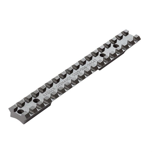 La base Picatinny Badger Ordnance pour Savage Short Action avec 20 MOA te permet de tirer à longue distance, tout en assurant une stabilité maximale grâce à son acier robuste.