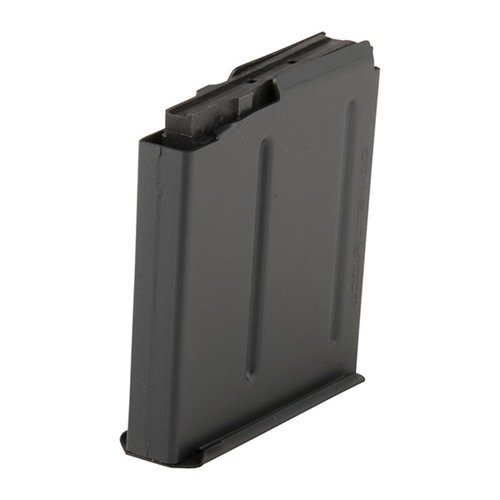 Il caricatore AICS da 5 colpi per .300 Win. Mag. è realizzato in acciaio trattato, con finitura in Teflon nero, e compatibile con diverse lunghezze di cartucce.