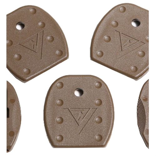 I TACTICAL FLOORPLATES per Glock® offrono una superficie di presa migliorata per estrarre facilmente i caricatori bloccati, anche con guanti, garantendo resistenza e funzionalità.