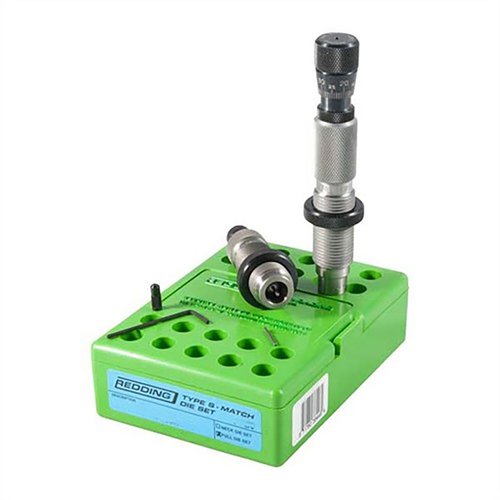 Das Redding Type S Match Bushing Full Die Set ermöglicht präzises Full Length Resizing, individuelle Bushing-Anpassungen und eine verbesserte Sitzgenauigkeit für optimale Ergebnisse.