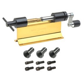 Il Kit Originale per Trimmer di Forster è ideale per la ricarica, include 6 pilot e 3 collets, adatto per calibri da .171" a .459".