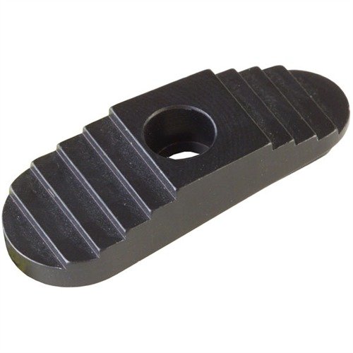 La sicurezza oversized in alluminio per Mossberg 500/590 offre una maggiore area di contatto, facilitando l'attivazione con una leva più efficace.