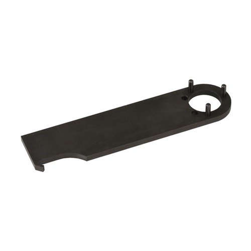La chiave per il forearm in acciaio pesante facilita il serraggio dei dadi del barilotto della handguard al corretto torque, con un'estremità intagliata per allineare le guide accessorie.