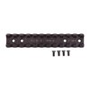 Il RUGER® 10/22® Picatinny Scope Mount in alluminio 6061 T6 offre una montatura leggera e durevole, compatibile con ottiche di diverse lunghezze e regolazioni generose.