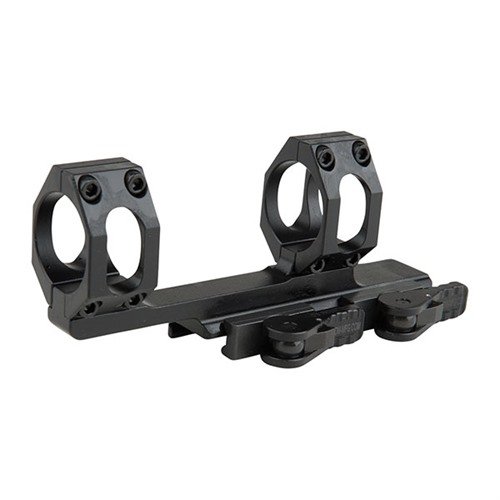 Le montage RECON est idéal pour ton AR-15, offrant un système de détachement rapide, une construction en aluminium 6061 T6 et un excellent soulagement des yeux.
