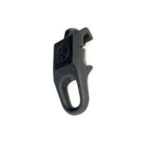Il RSA™ RAIL SLING ATTACHMENT di MAGPUL offre un punto di attacco sicuro per slings su rail Picatinny, con costruzione in acciaio resistente e facile installazione.