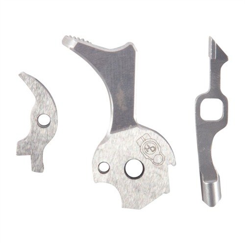 Il set di martello e accensione 1911 RETRO offre un design a basso profilo, prevenendo il pizzicamento e garantendo una durata ottimale grazie all'acciaio trattato.
