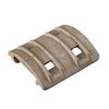 Les panneaux XTM Enhanced Rail sont des protections à profil bas qui s'attachent facilement sur les rails Picatinny 1913, offrant une texture anti-glisse et un maintien des câbles.
