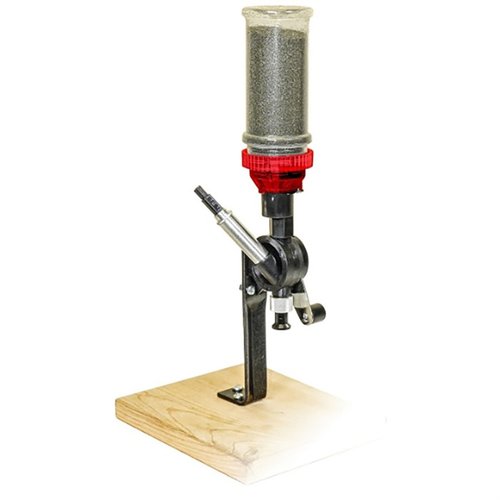 Der PERFECT POWDER MEASURE von LEE PRECISION ist ideal zum Nachladen von Gewehr- und Pistolenpatronen, wirft präzise Ladungen von 2 bis über 100 grains und ist micrometerverstellbar.