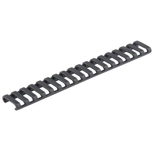 Die flexible AR-15 Picatinny Ladder Rail Panel schützt vor Schmutz, verbessert den Grip und sorgt für mehr Kontrolle, während sie die Handhabung erleichtert.
