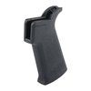 Améliore ton AR-15/M4 avec la MOE SL Grip de MAGPUL, offrant un angle de prise vertical, un contrôle optimal et un design ergonomique et slim.