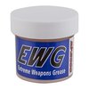 Le EXTREME WEAPONS GREASE de SLIP 2000 réduit la friction, résiste à des températures extrêmes et ne retient pas la poussière, parfait pour tes armes!
