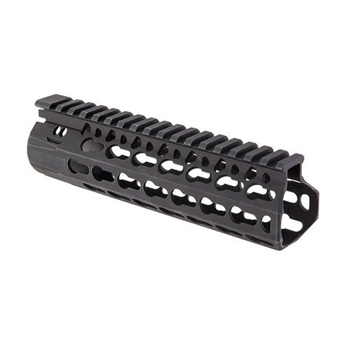 Le garde-main Bravo Company BCM KMR Alpha est léger, robuste, et offre des slots KeyMod™ pour accessoires, tout en flottant le canon pour une meilleure précision.