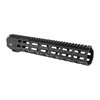 Die SP SERIES HANDGUARDS sind extrem robust, mit einem einteiligen Free Float Design, sieben M-LOK Slots und einer hochwertigen MIL-STD 1913 Schiene für vielseitige Anwendungen.