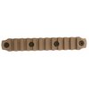 Il KEYMOD Picatinny Rail Section è realizzato in polimero leggero e resistente agli urti, con hardware in acciaio inossidabile, disponibile in diverse lunghezze.