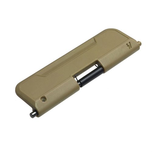 Il Strike Industries Ultimate Dust Cover consente un attacco e distacco rapido in 5-10 secondi, è realizzato in polimero ad alta densità ed è regolabile per una maggiore funzionalità.