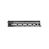 Der MFR XS M-LOK Handguard von Daniel Defense bietet hervorragende Ergonomie, leichtes Gewicht, viele M-LOK-Befestigungspunkte und eine robuste Bauweise.