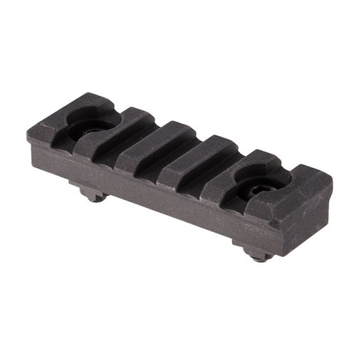 Il segmento di rail Picatinny M-LOK da 2,5" di Daniel Defense è realizzato in alluminio 6061-T6, leggero e resistente, per attaccare facilmente accessori al tuo handguard.