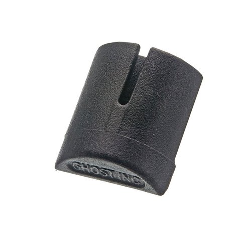 Le Ghost Grip Plug pour Glock® 42/43 empêche la saleté d'entrer, s'installe facilement sans modifications et offre un look propre et fini.