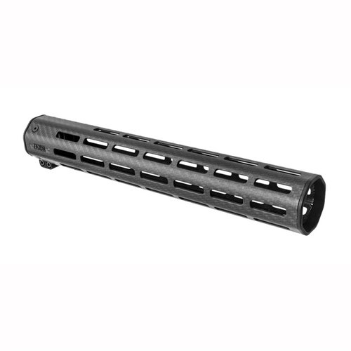 Der Faxon Firearms Streamline Carbon Fiber Handguard ist leicht, stärker als Aluminium, bietet 8 M-LOK Slots und schützt deine Hand vor Hitze.
