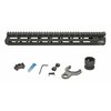 Il handguard BCM MCMR M-LOK offre un design leggero e robusto, con una lunghezza totale di Picatinny e slot M-LOK per accessori, migliorando precisione e maneggevolezza.