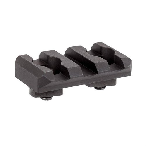 Le rail Picatinny Arisaka Low Profile réduit l'encombrement, offrant 5 slots en aluminium léger pour un montage proche du handguard avec un design minimaliste.