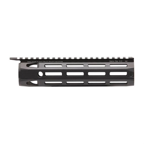 L'AR-15 Omega Rail di Daniel Defense offre un design free float, installazione facile senza modifiche, e un sistema M-LOK per accessori, tutto in alluminio di grado aeronautico.