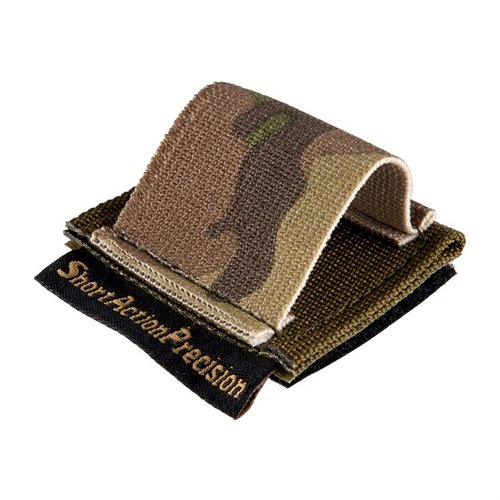 Avec le 22 MAGAZINE HOLDER de Short Action Precision, accède facilement à un chargeur .22 supplémentaire grâce à un système Velcro, idéal pour les carabines à verrou.