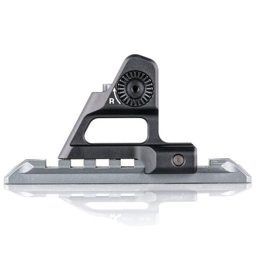I mirini fissi Scalarworks Peak offrono robustezza in alluminio 7075 T6, regolazioni manuali e un design ottimale per carabine AR-15, perfetti come backup.