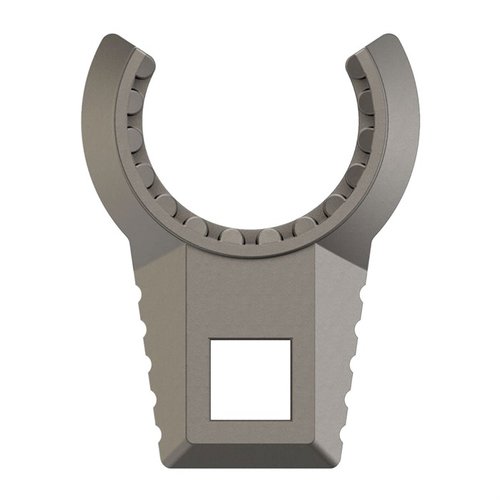 La chiave MASTER-FIT DELTA-RING BARREL NUT WRENCH di REAL AVID offre una presa sicura, costruzione in acciaio inossidabile e rivestimento in titanio per un'applicazione di coppia precisa.