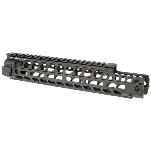 Le guardie M-Lok Free Float di Midwest Industries offrono un design leggero e robusto, con un'installazione su GI barrel nut e cinque QD sockets per accessori.