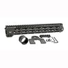 Il handguard AR-15 G4 M-LOK di Midwest Industries offre un design avanzato in alluminio 6061, con 7 lati M-LOK, 5 tasche QD e una garanzia a vita.