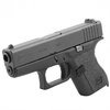 Migliora la presa della tua Glock G43 con il Grip Tape Talon, che offre un'adesione sicura, texture migliorata e copertura per tutte le aree principali.