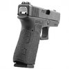 Verbessere die Ergonomie deiner Gen 4 Glock mit dem Talon Grip Tape, das sicheren Halt bietet und einfach zu entfernen ist, ohne die Waffe zu beschädigen.