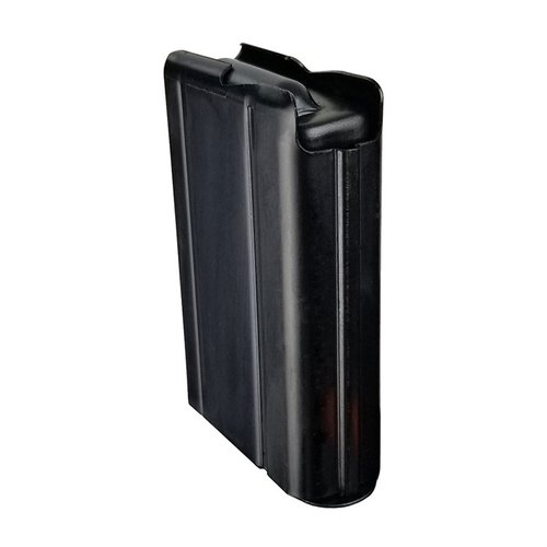 Ce chargeur de 5 coups pour M1 Carbine en acier traité offre durabilité et performance, avec un corps en acier au carbone et un ressort en chrome silicone.