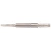 Der Clymer 7mm Remington Magnum Finish Reamer aus M-7 High-Speed Steel bietet präzise Verarbeitung und Langlebigkeit für professionelle Büchsenmacher.