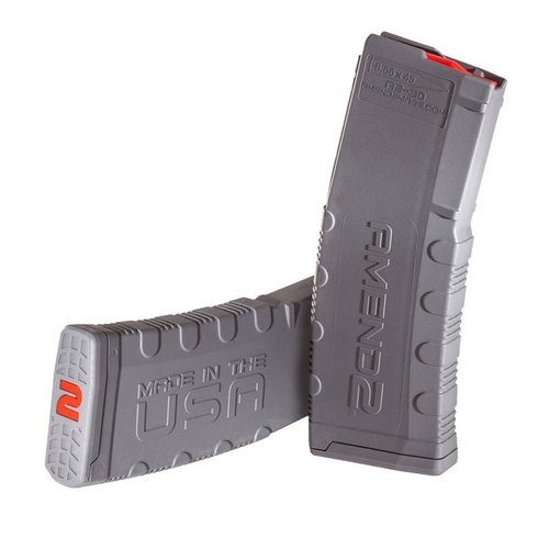 Il caricatore Amend2® da 10 colpi è realizzato in polimero resistente, leggero e durevole, perfetto per la caccia e il tiro da banco, disponibile in vari colori.