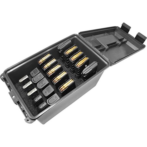 Organise tes chargeurs avec le Tactical Mag Can pour 10 (30 Rd) AR Mags. Range facilement tout en gardant un accès rapide! 🛠️